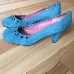 Browns heels suede leather turquoise size 8